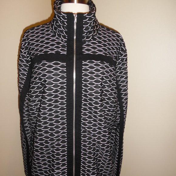 LOT: NWT CHICO'S Casual Textured Jaquard Hoddie Jacket + Knit Hooded Vest XL - Picture 6 of 10